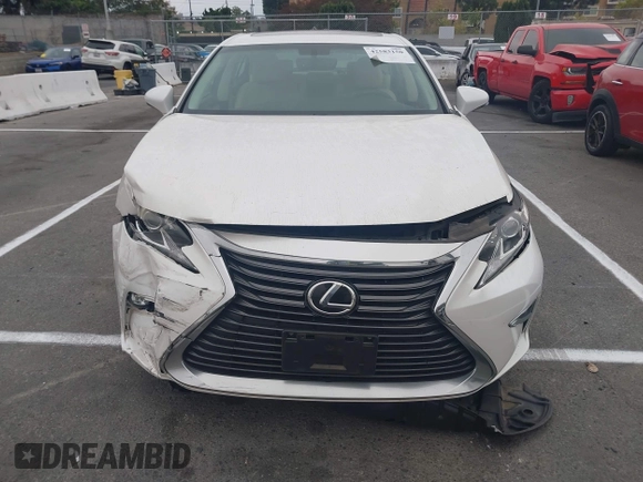 2016 Lexus ES 330 with VIN 58ABK1GG3GU028183, listed as a IAAI auction lot 42583150 with 70,261 mi miles and . Bid and sale history available at DreamBid. Image 12.
