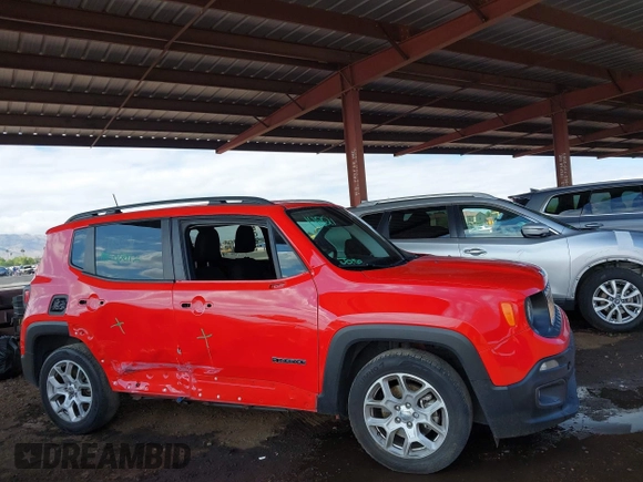 2018 Jeep Renegade Latitude z VIN ZACCJABB8JPJ64054, wystawiony jako IAAI lot #42405048 z przebiegiem 84 708 mil mil oraz . Historia ofert i sprzedaży dostępna na DreamBid. Obrazek 6.