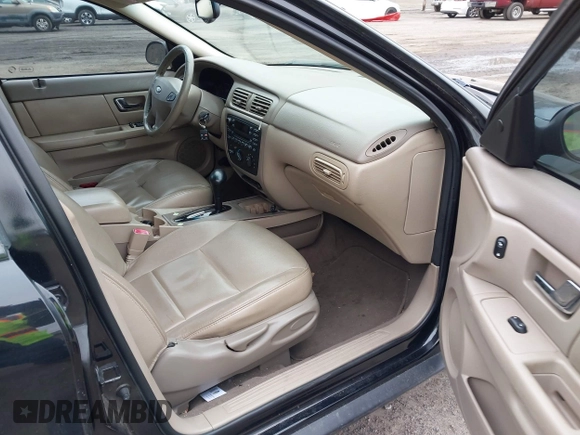 2003 Ford Taurus SES Standard with VIN 1FAFP55S83G159167, listed as a IAAI auction lot 41515376 with 200,748 mi miles and . Bid and sale history available at DreamBid. Image 5.