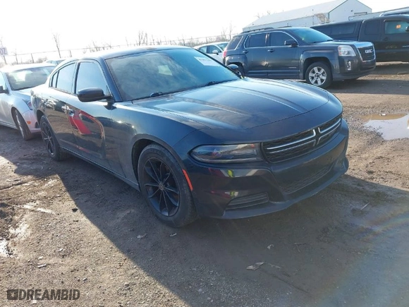 2015 Dodge Charger SE with VIN 2C3CDXBG6FH813419, listed as a IAAI auction lot 41907605 with 152806 miles. Bid and sale history available at carsss.com. Image 1.