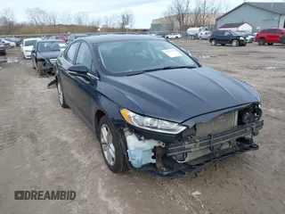 2014 Ford Fusion SE with VIN 3FA6P0H72ER222639, listed as a IAAI auction lot 41957789 with 201,464 mi miles. Bid and sale history available at carsss.com. Image 1.