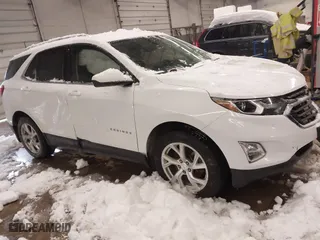 2020 Chevrolet Equinox LT with VIN 3GNAXVEX8LS528196, listed as a IAAI auction lot 41492905 with 84,544 mi miles. Bid and sale history available at carsss.com. Image 1.