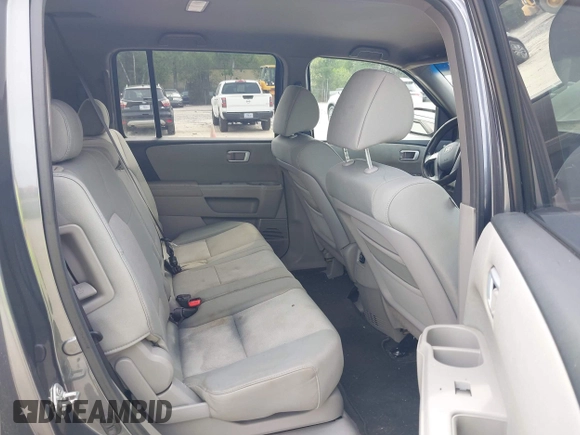 2010 Honda Pilot LX z VIN 5FNYF3H27AB009581, wystawiony jako IAAI lot #42483262 z przebiegiem 201 962 mil mil oraz . Historia ofert i sprzedaży dostępna na DreamBid. Obrazek 8.