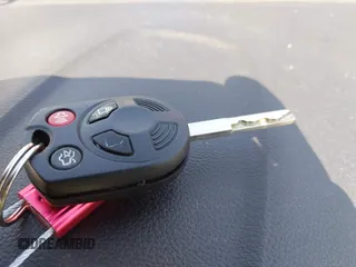2016 Ford Escape SE с VIN 1FMCU0GX5GUB39043, выставлен на аукционе IAAI как лот 42464213 с пробегом 92 478 миль миль и . История ставок и продаж доступна на DreamBid. Изображение 11.