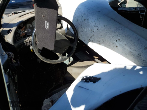 1995 Ford Mustang GT with VIN 1FALP42T7SF174211, listed as a Copart auction lot 77635124 with 158,940 mi miles and Salvage title. Bid and sale history available at DreamBid. Image 8.