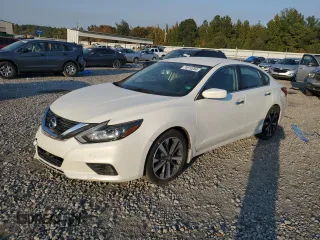 2017 Nissan Altima SR with VIN 1N4AL3AP1HN310624, listed as a Copart auction lot 76910264 with 90,797 mi miles and Salvage Title. Bid and sale history available at DreamBid. Image 1.