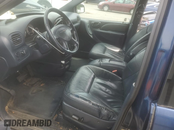 2002 Chrysler Town & Country LXi with VIN 2C8GP54L02R714259, listed as a Copart auction lot 64432084 with 186,781 mi miles and Salvage Title. Bid and sale history available at carsss.com. Image 7.