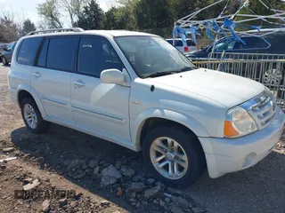 2005 Suzuki XL-7 LX with VIN JS3TY92V554107730, listed as a IAAI auction lot 41880819 with 132,482 mi miles. Bid and sale history available at carsss.com. Image 1.