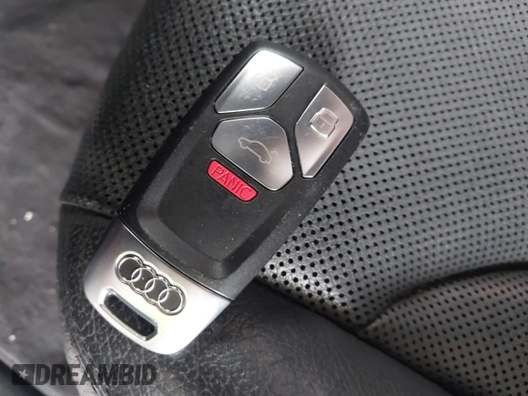 2017 Audi Q7 Premium Plus with VIN WA1LHAF75HD040203, listed as a IAAI auction lot 42064687 with 100,845 mi miles and . Bid and sale history available at DreamBid. Image 11.
