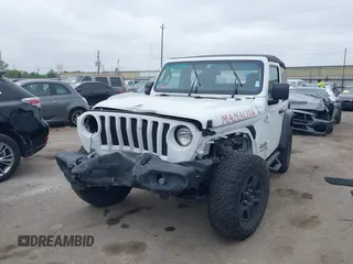 2018 Jeep Wrangler Sport with VIN 1C4GJXAG4JW307122, listed as a IAAI auction lot 41925899 with 94,740 mi miles and . Bid and sale history available at DreamBid. Image 17.