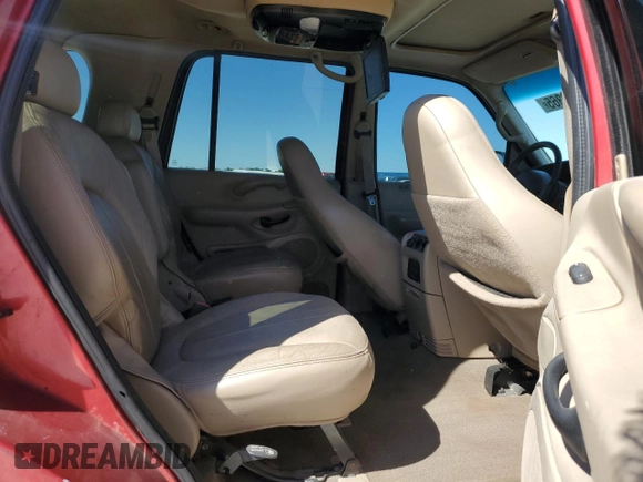 2001 Ford Expedition Eddie Bauer with VIN 1FMRU17W41LB82891, listed as a Copart auction lot 49628365 with 213,712 mi miles and Non repairable. Bid and sale history available at DreamBid. Image 11.