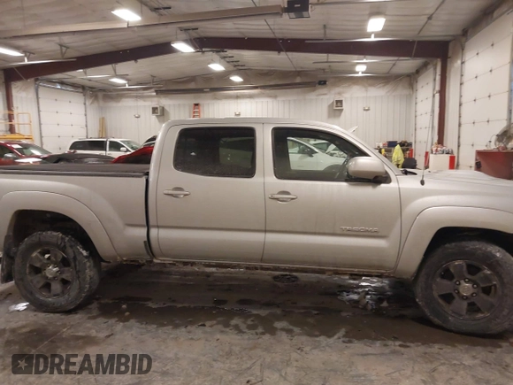 2007 Toyota Tacoma with VIN 5TEMU52N87Z404198, listed as a IAAI auction lot 41421221 with 197,877 mi miles and . Bid and sale history available at DreamBid. Image 13.