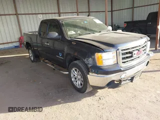 2008 GMC Sierra 1500 SLE1 z VIN 2GTEK19J181254317, wystawiony jako IAAI lot #41421167 z przebiegiem 211 202 mil mil oraz . Historia ofert i sprzedaży dostępna na DreamBid. Obrazek 1.