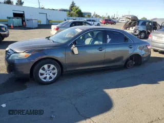 2011 Toyota Camry LE z VIN JTNBF3EK4B3006609, wystawiony jako Copart lot #49922785 z przebiegiem 172 796 mil mil oraz Szkoda całkowita • Salvage title. Historia ofert i sprzedaży dostępna na DreamBid. Obrazek 1.