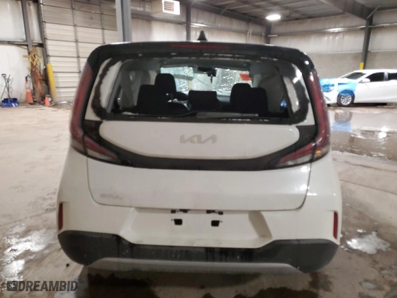 2024 Kia Soul LX with VIN KNDJ23AU2R7236560, listed as a Copart auction lot 41908805 with 15,301 mi miles and Non Repairable. Bid and sale history available at carsss.com. Image 6.