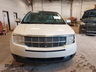 2008 Lincoln MKX with VIN 2LMDU88C58BJ28148, listed as a IAAI auction lot 41983477 with 234,905 mi miles and . Bid and sale history available at DreamBid. Image 12.