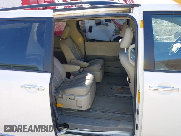2014 Toyota Sienna Ltd with VIN 5TDDK3DC6ES076778, listed as a IAAI auction lot 41387091 with 173,497 mi miles. Bid and sale history available at carsss.com. Image 8.