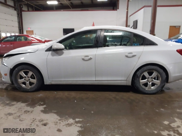 2011 Chevrolet Cruze LT w/2LT with VIN 1G1PG5S99B7134043, listed as a IAAI auction lot 41615137 with 178,658 mi miles. Bid and sale history available at carsss.com. Image 14.