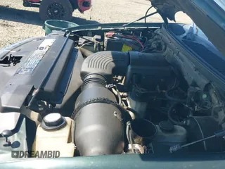 2002 Ford F-150 XL с VIN 1FTRF17W52KE24870, выставлен на аукционе IAAI как лот 42024831 с пробегом 319 578 миль миль и . История ставок и продаж доступна на DreamBid. Изображение 21.