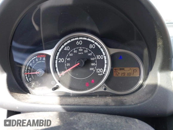 2014 Mazda 2 Sport with VIN JM1DE1KY0E0181555, listed as a IAAI auction lot 41539841 with 121,918 mi miles and . Bid and sale history available at DreamBid. Image 7.