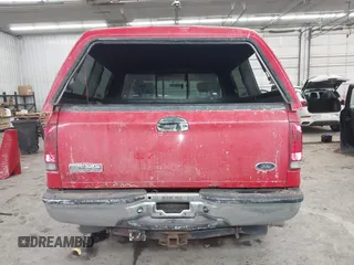 2005 Ford F-250 XL с VIN 1FTSX21P35EA21043, выставлен на аукционе IAAI как лот 41348530 с пробегом 133 202 миль миль и . История ставок и продаж доступна на DreamBid. Изображение 17.