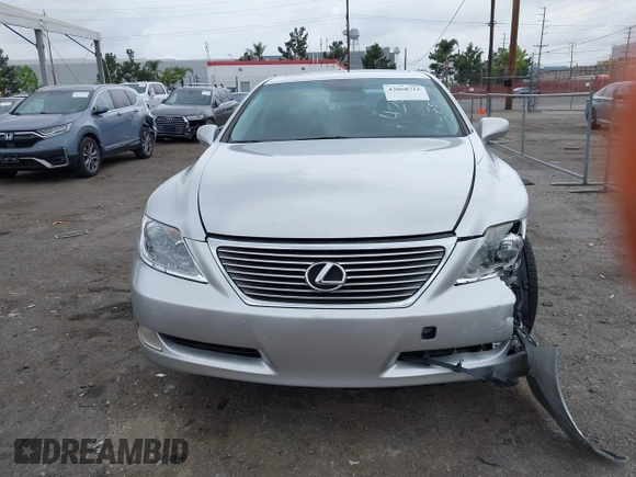 2008 Lexus LS 460 with VIN JTHBL46F185068226, listed as a IAAI auction lot 42068711 with 211,526 mi miles and . Bid and sale history available at DreamBid. Image 12.