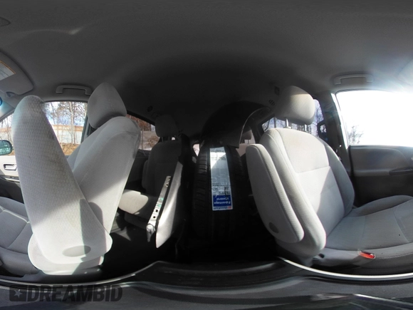 2017 Toyota Sienna LE with VIN 5TDJZ3DC5HS173134, listed as a IAAI auction lot 41256534 with 70,940 mi miles. Bid and sale history available at carsss.com. Image 24.