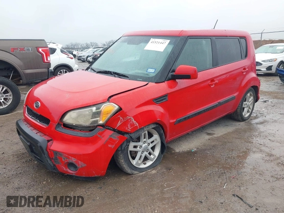 2011 Kia Soul + with VIN KNDJT2A25B7218551, listed as a IAAI auction lot 41521447 with 195,282 mi miles. Bid and sale history available at carsss.com. Image 2.