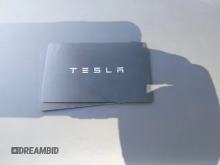2023 Tesla Model 3 z VIN 5YJ3E1EA4PF454754, wystawiony jako IAAI lot #42665785 z przebiegiem 5 218 mil mil oraz . Historia ofert i sprzedaży dostępna na DreamBid. Obrazek 11.