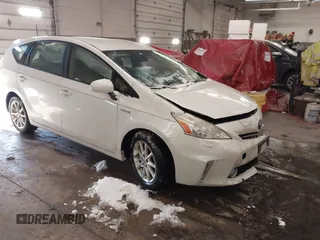 2014 Toyota Prius Two with VIN JTDZN3EU2E3302823, listed as a IAAI auction lot 41300542 with 169,847 mi miles and . Bid and sale history available at DreamBid. Image 1.