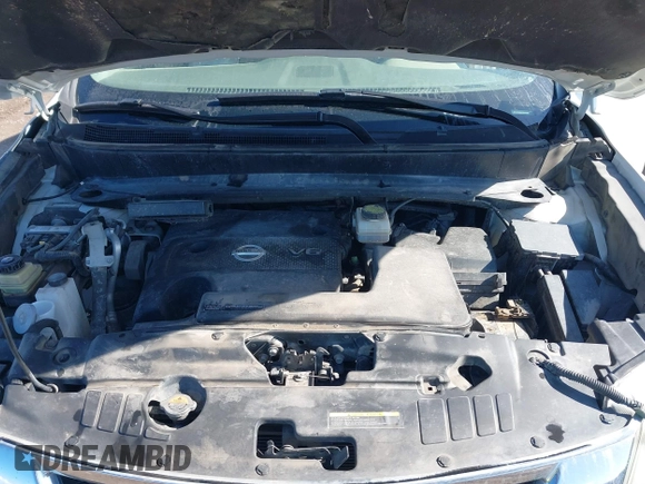 2013 Nissan Pathfinder S with VIN 5N1AR2MM1DC613862, listed as a IAAI auction lot 41777620 with 138,312 mi miles. Bid and sale history available at carsss.com. Image 10.