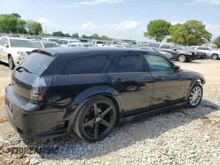 2005 Dodge Magnum RT z VIN 2D8GV58205H550371, wystawiony jako Copart lot #52808415 z przebiegiem 201 932 mil mil oraz Szkody całkowita. Historia ofert i sprzedaży dostępna na DreamBid. Obrazek 3.