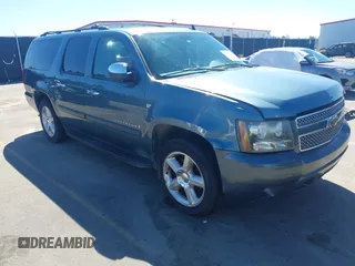 2008 Chevrolet Suburban LT w/3LT with VIN 3GNFC16028G199257, listed as a IAAI auction lot 41757871 with 287,604 mi miles. Bid and sale history available at carsss.com. Image 1.
