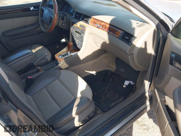 2004 Audi allroad A6 V8 with VIN WA1YL54B24N092668, listed as a IAAI auction lot 41412440 with 146,523 mi miles and . Bid and sale history available at DreamBid. Image 5.