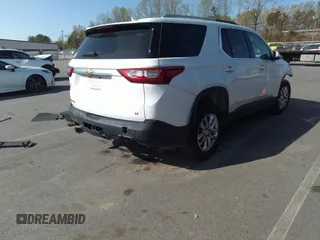 2018 Chevrolet Traverse LT Cloth with VIN 1GNERGKW4JJ185324, listed as a IAAI auction lot 41932090 with 192,785 mi miles. Bid and sale history available at carsss.com. Image 4.