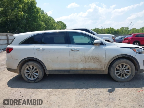2019 Kia Sorento LX with VIN 5XYPGDA51KG560134, listed as a IAAI auction lot 42567418 with 112,494 mi miles and . Bid and sale history available at DreamBid. Image 13.