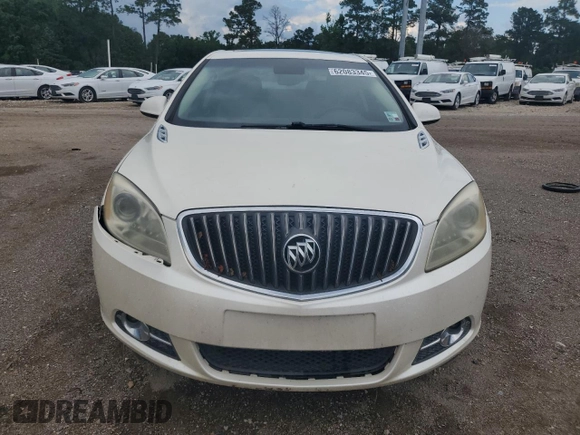 2013 Buick Verano Group z VIN 1G4PS5SK1D4245839, wystawiony jako Copart lot #62083345 z przebiegiem 189 709 mil mil oraz Szkoda całkowita • Salvage title. Historia ofert i sprzedaży dostępna na DreamBid. Obrazek 5.