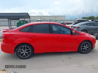 2015 Ford Focus SE с VIN 1FADP3F29FL384655, выставлен на аукционе IAAI как лот 42561046 с пробегом 128 728 миль миль и . История ставок и продаж доступна на DreamBid. Изображение 13.