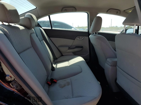 2015 Honda Civic LX z VIN 19XFB2F55FE102042, wystawiony jako Copart lot #56213075 z przebiegiem 98 324 mil mil oraz Szkoda całkowita • Salvage title. Historia ofert i sprzedaży dostępna na DreamBid. Obrazek 10.