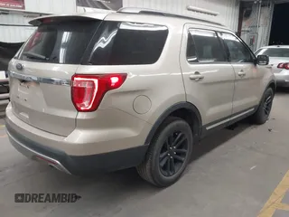 2017 Ford Explorer XLT with VIN 1FM5K7D86HGA61358, listed as a IAAI auction lot 41948512 with 167,914 mi miles and . Bid and sale history available at carsss.com. Image 4.