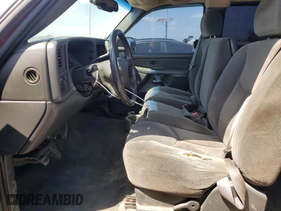 2004 Chevrolet Silverado 1500 Work Truck with VIN 2GCEC19V941290590, listed as a Copart auction lot 53563285 with 198,578 mi miles and Salvage Title. Bid and sale history available at carsss.com. Image 7.
