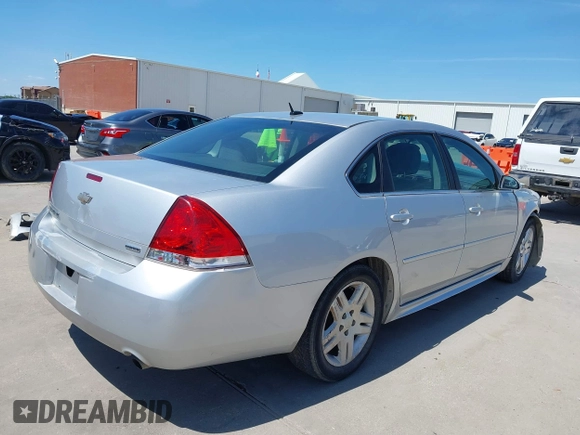 2014 Chevrolet Impala LT z VIN 2G1WB5E31E1180551, wystawiony jako IAAI lot #42386442 z przebiegiem 130 545 mil mil oraz . Historia ofert i sprzedaży dostępna na DreamBid. Obrazek 4.