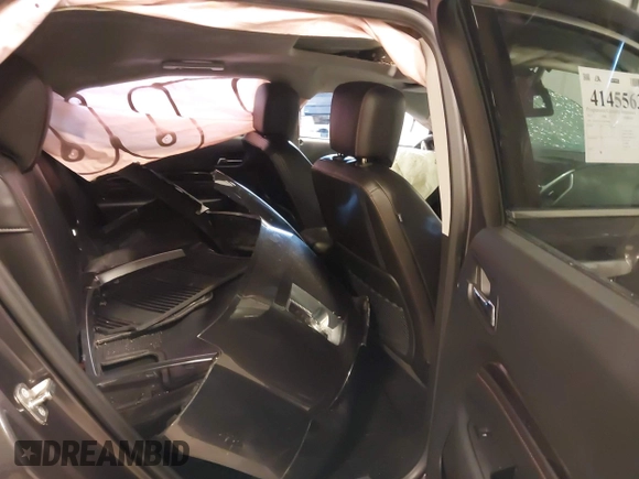 2015 GMC Terrain Denali z VIN 2GKFLZE3XF6419468, wystawiony jako IAAI lot #41455635 z przebiegiem Nie podano mil oraz . Historia ofert i sprzedaży dostępna na DreamBid. Obrazek 8.