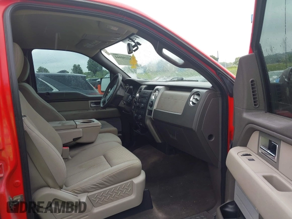 2009 Ford F-150 XL z VIN 1FTPW14V69FB00946, wystawiony jako IAAI lot #42250944 z przebiegiem 176 026 mil mil oraz . Historia ofert i sprzedaży dostępna na DreamBid. Obrazek 5.