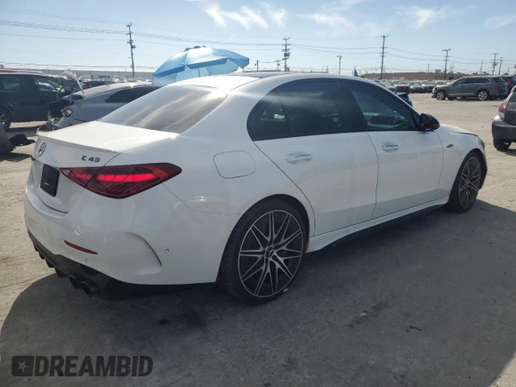 2024 Mercedes-Benz C 43 AMG z VIN W1KAF8HB0RR158084, wystawiony jako Copart lot #52967005 z przebiegiem 8 607 mil mil oraz Szkoda całkowita • Salvage title. Historia ofert i sprzedaży dostępna na DreamBid. Obrazek 3.