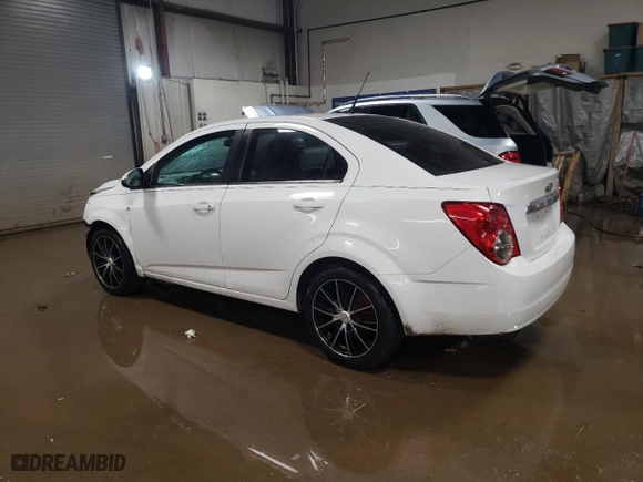 2014 Chevrolet Sonic LT with VIN 1G1JC5SH4E4145398, listed as a Copart auction lot 48218045 with 58,585 mi miles and Salvage Title. Bid and sale history available at carsss.com. Image 2.