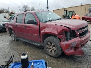 2007 Chevrolet Avalanche with VIN 3GNEC12037G183021, listed as a Copart auction lot 46113805 with 218,719 mi miles and Non Repairable. Bid and sale history available at DreamBid. Image 4.