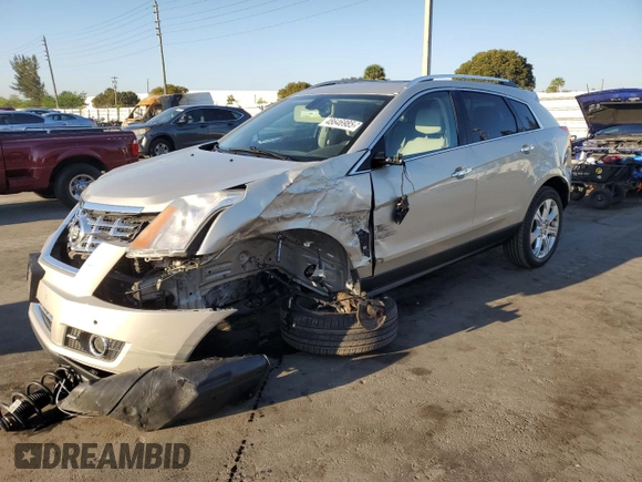 2013 Cadillac SRX Performance Collection with VIN 3GYFNDE32DS618080, listed as a Copart auction lot 48646985 with 100,309 mi miles and Salvage Title. Bid and sale history available at carsss.com. Image 1.