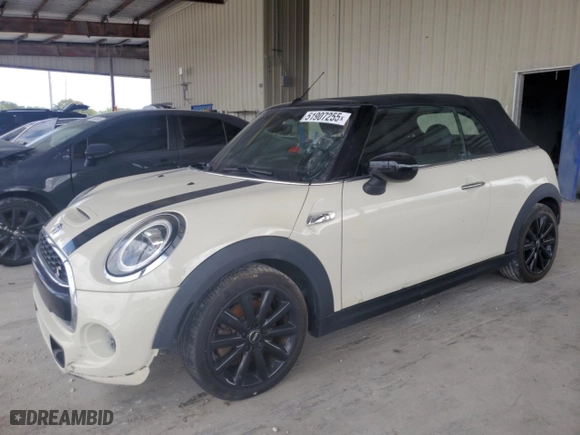 2020 MINI Convertible Cooper S with VIN WMWWJ5C02L3L07685, listed as a Copart auction lot 51907255 with 26,804 mi miles and Salvage Title. Bid and sale history available at carsss.com. Image 1.