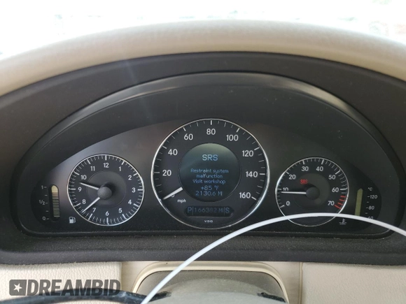 2006 Mercedes-Benz CLK 350 with VIN WDBTK56GX6T064240, listed as a Copart auction lot 53716385 with 166,382 mi miles and Salvage Title. Bid and sale history available at DreamBid. Image 9.